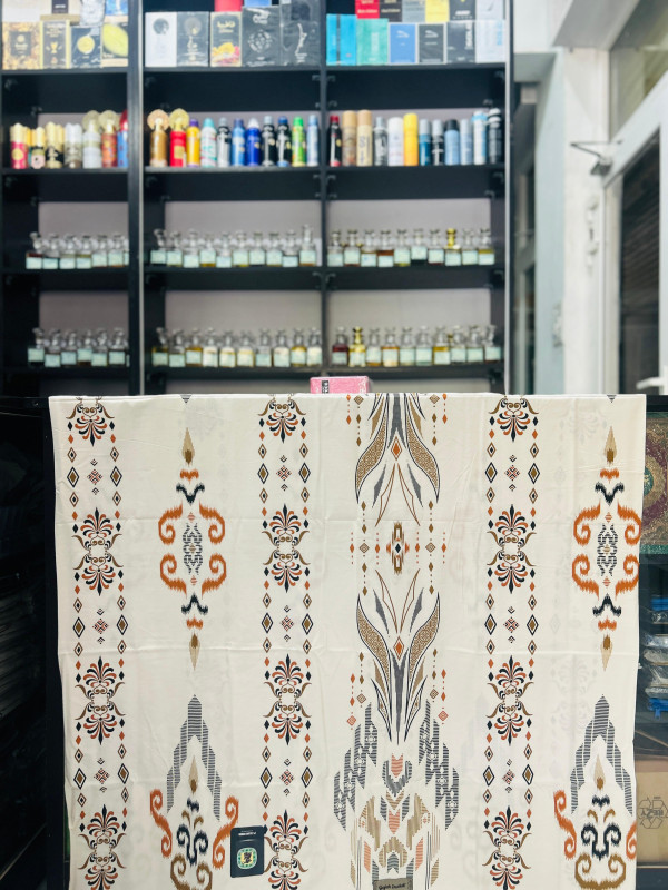 GAJAH DUDUK WHITE PRINTED LUNGI